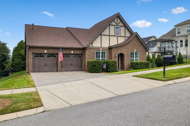 379 Alfred Ladd Rd E, Franklin, TN 37064