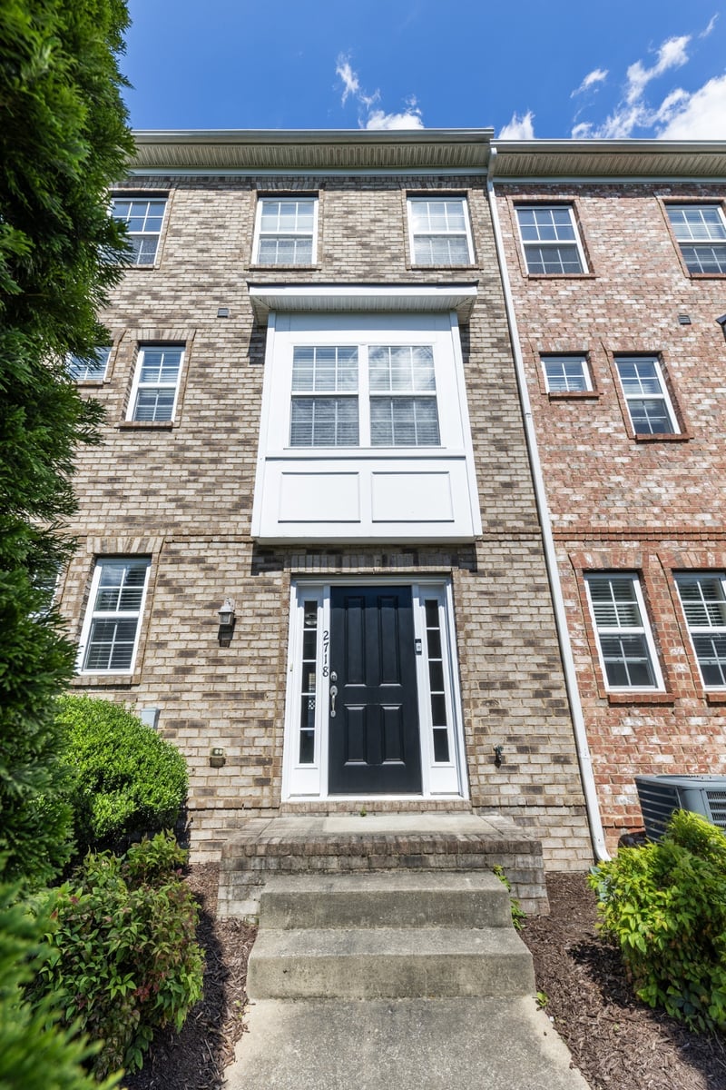 2718 Dracut Ln, Nashville, TN 37211