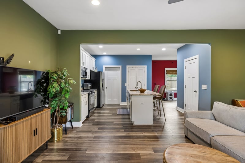 421 Joy Ave, Nashville, TN 37207