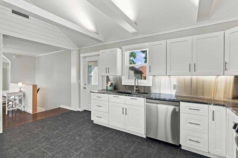 413 Springview Dr, Nashville, TN 37214