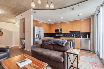 301 Demonbreun St #811, Nashville, TN 37201