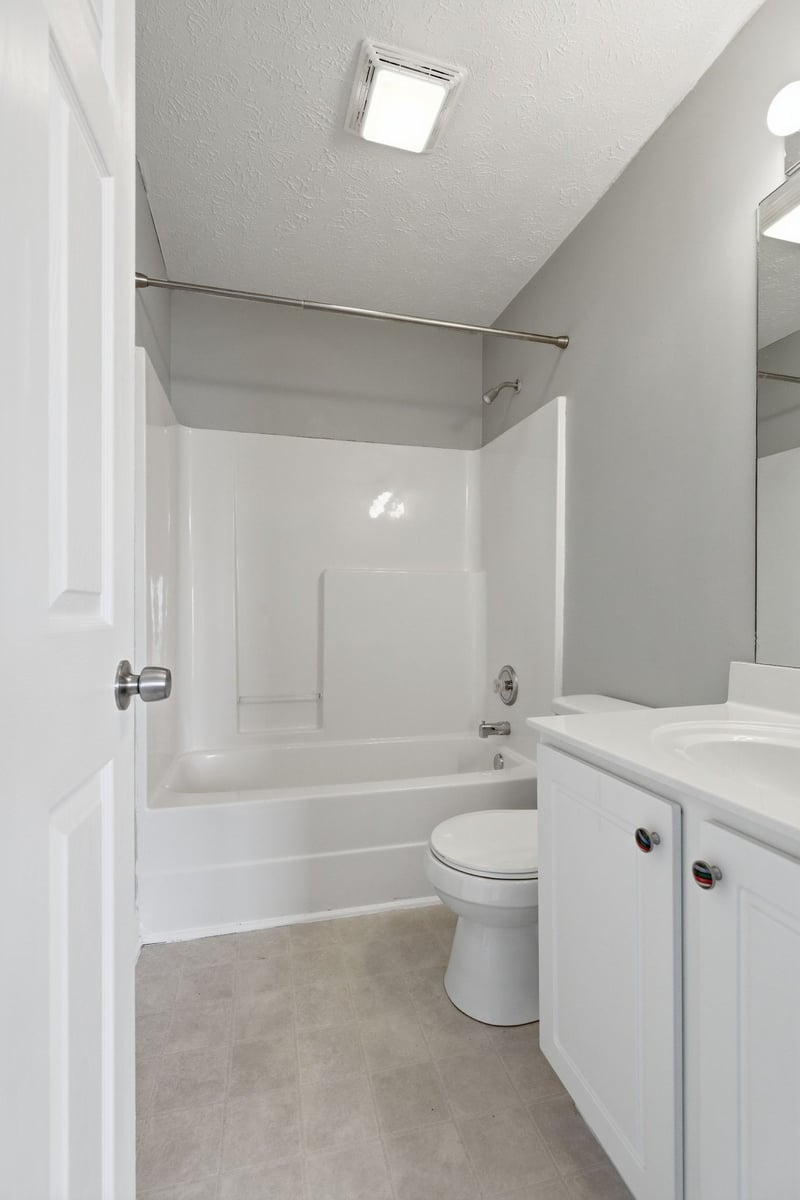 704 Flintlock Ct, Nashville, TN 37217