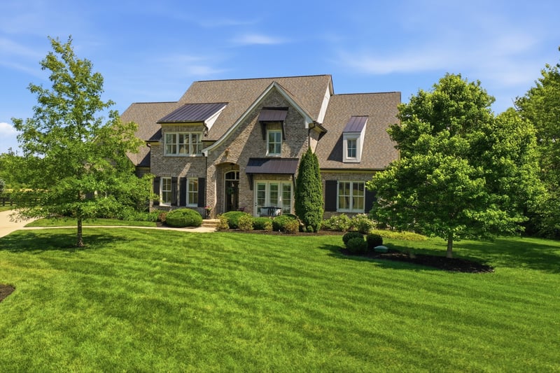 1045 Buena Vista Dr, Franklin, TN 37069