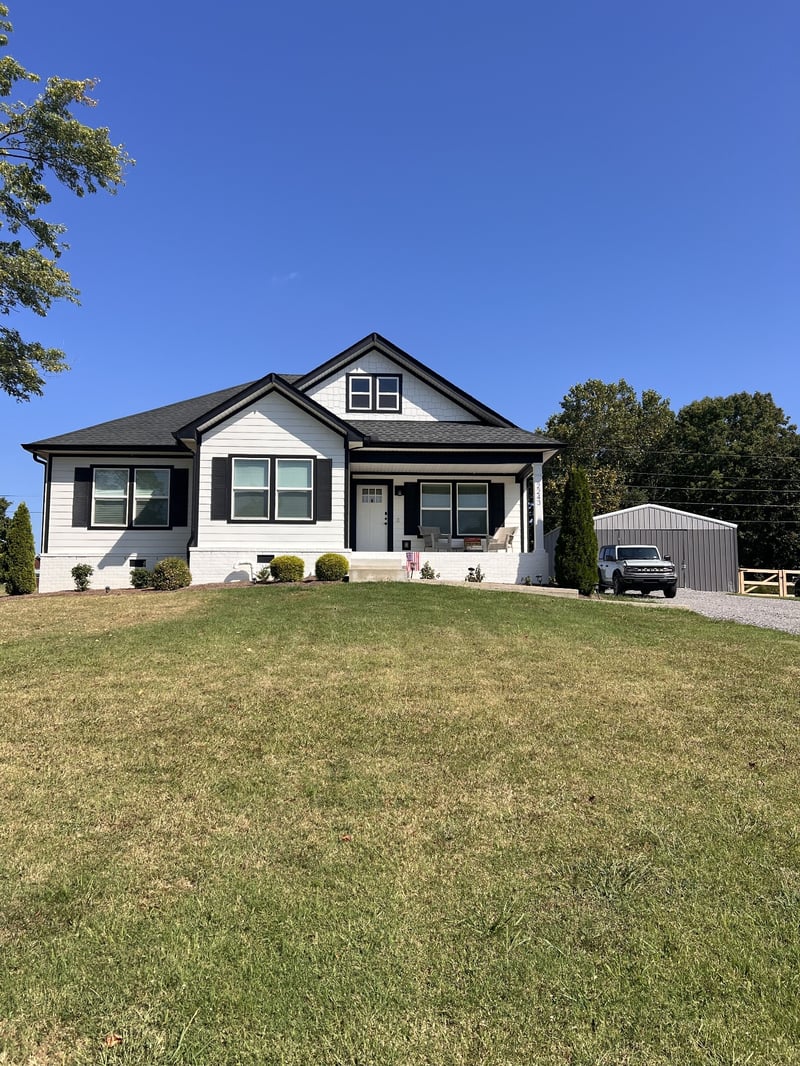 2243 Lambert Dr, Westmoreland, TN 37186