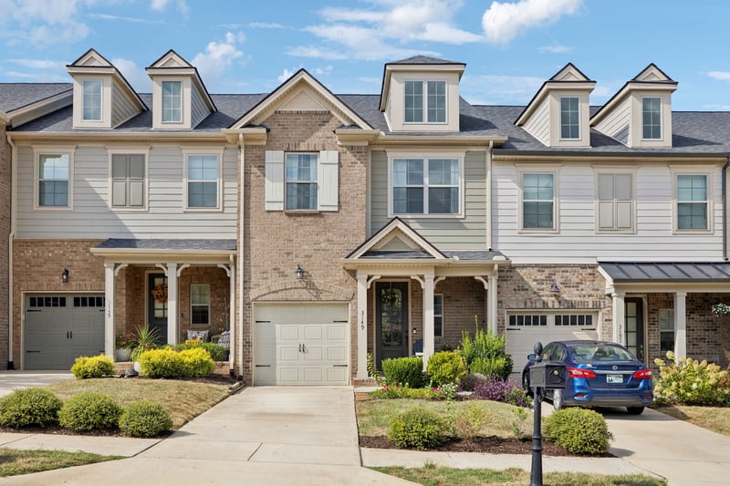3149 Sassafras Ln, Thompsons Station, TN 37179