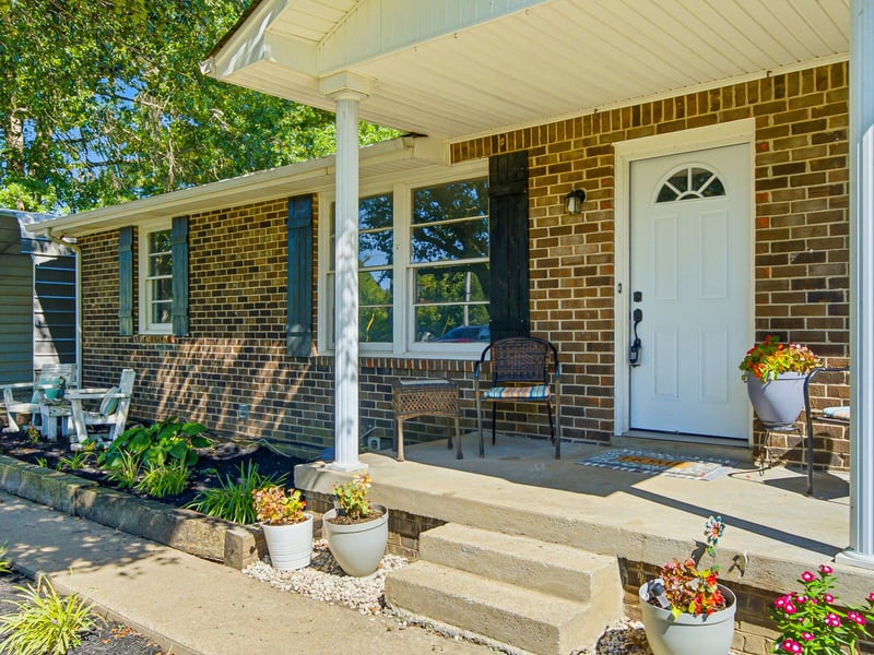 739 Scoutview Rd, Ashland City, TN 37015