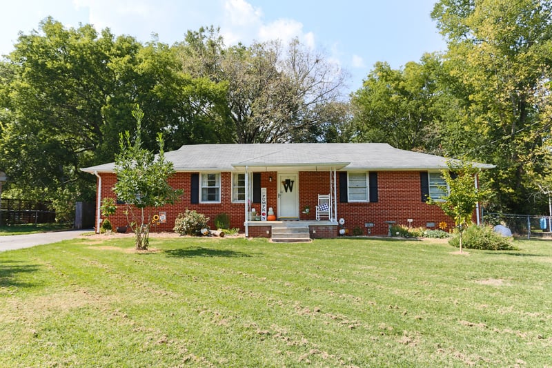 6641 Forrest Ln, Murfreesboro, TN 37129