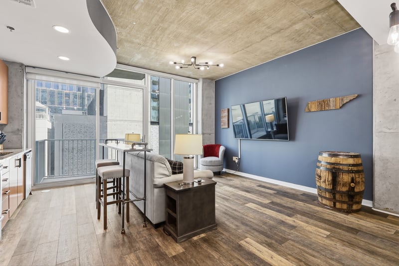 301 Demonbreun St #812, Nashville, TN 37201