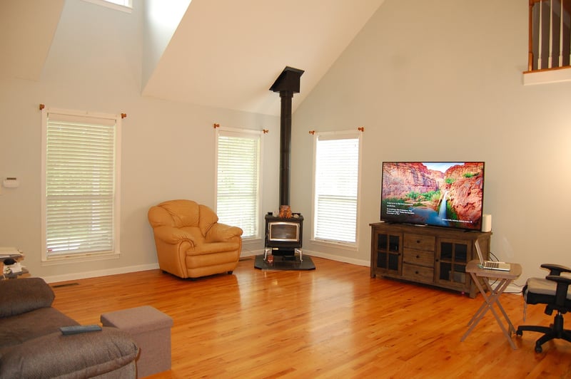547 Grindstone Hollow Rd, Dickson, TN 37055