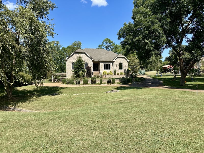 409 Rolling Mill Rd, Old Hickory, TN 37138