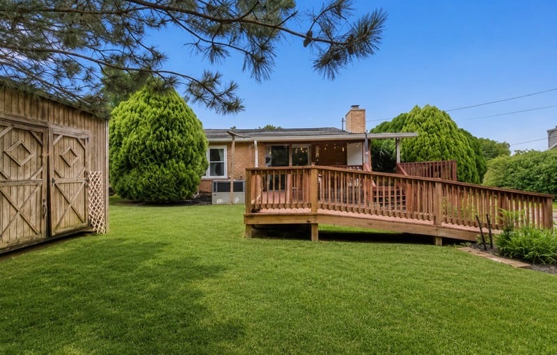 114 28th St, Old Hickory, TN 37138