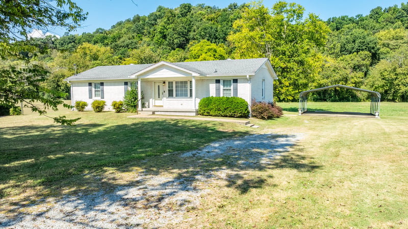 8364 Old Highway 43, Mount Pleasant, TN 38474