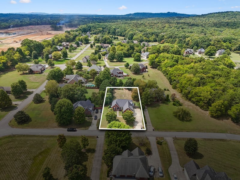 1209 Paramount Dr, Rockvale, TN 37153