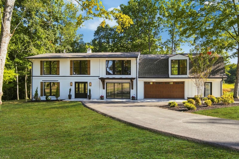 1510 East Piney Rd, Dickson, TN 37055