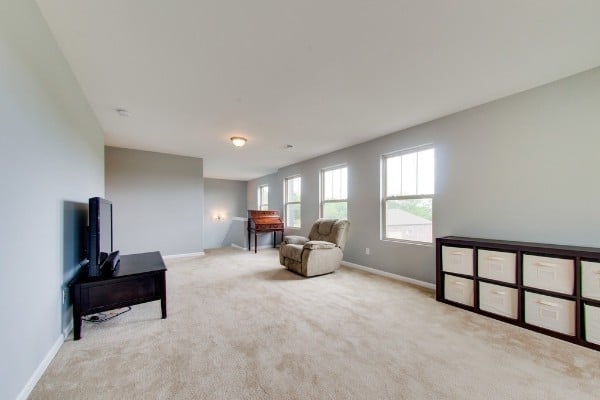 1024 Bear Branch Cir, Joelton, TN 37080
