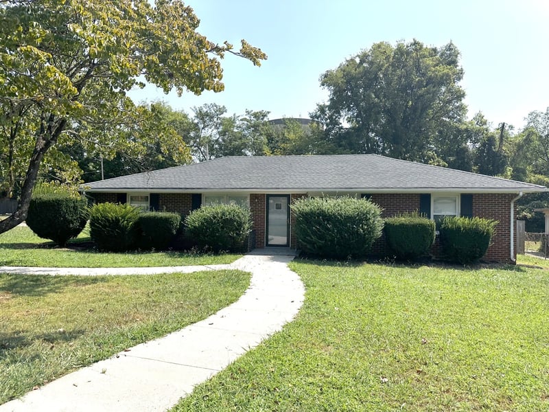 1132 White Blvd, Murfreesboro, TN 37129