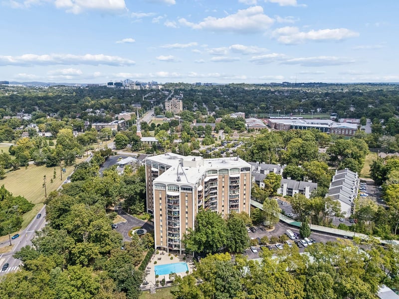4215 Harding Pike #711, Nashville, TN 37205