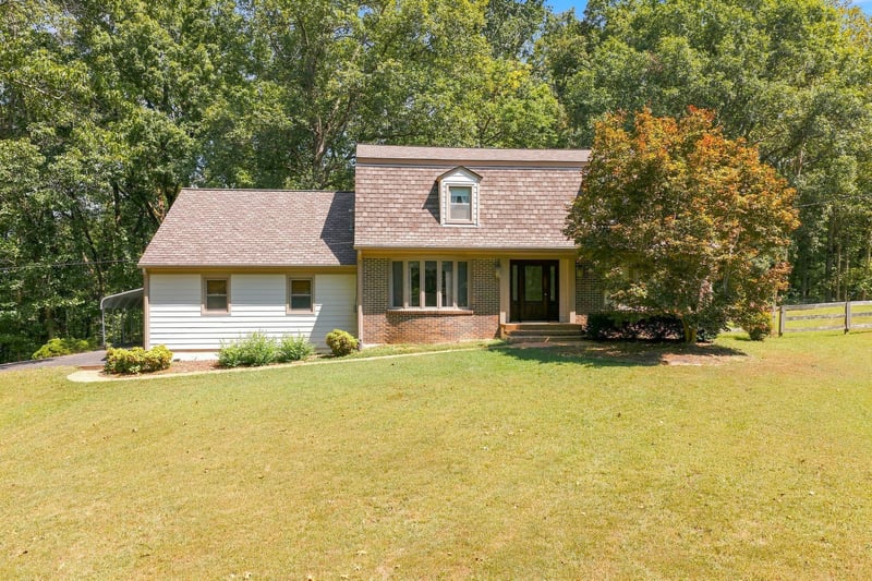 270 Harpeth Hills Dr, Kingston Springs, TN 37082