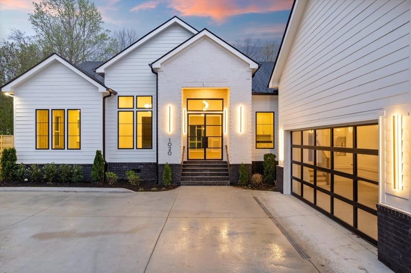 1020 Hickory Hollow Rd, Nashville, TN 37221