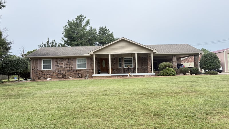 676 Old Gallatin Rd, Portland, TN 37148