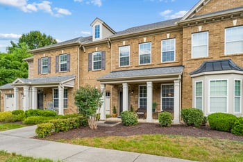 2058 Traemoor Village Dr, Nashville, TN 37209
