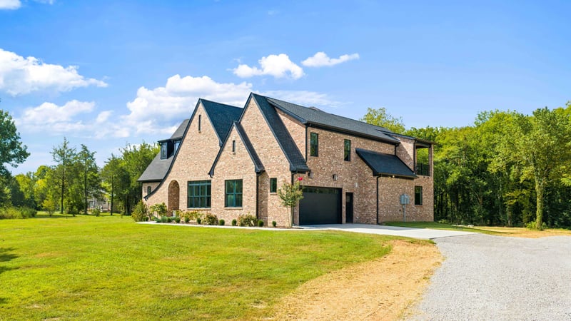 7312 Woodfin Rd, Christiana, TN 37037