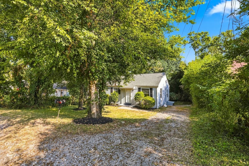 5520 Bon Air Cir, Nashville, TN 37209