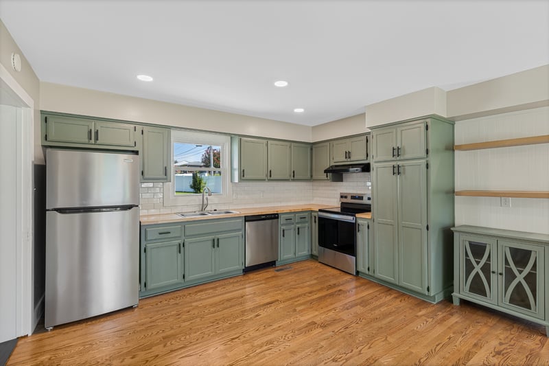 2706 Driftwood Dr, Springfield, TN 37172