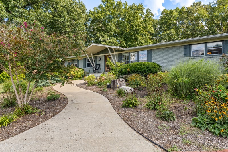 2550 Highway 70 E, Dickson, TN 37055