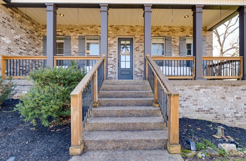 111 Amelia Dr, Bon Aqua, TN 37025