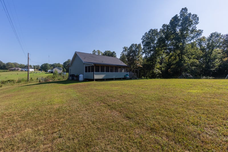 804 Nels Adams Rd, Dickson, TN 37055