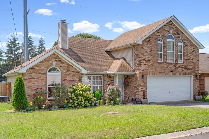 4932 Hickory Woods E, Antioch, TN 37013