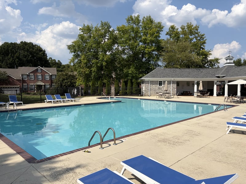 6965 Stone Run Dr, Nashville, TN 37211