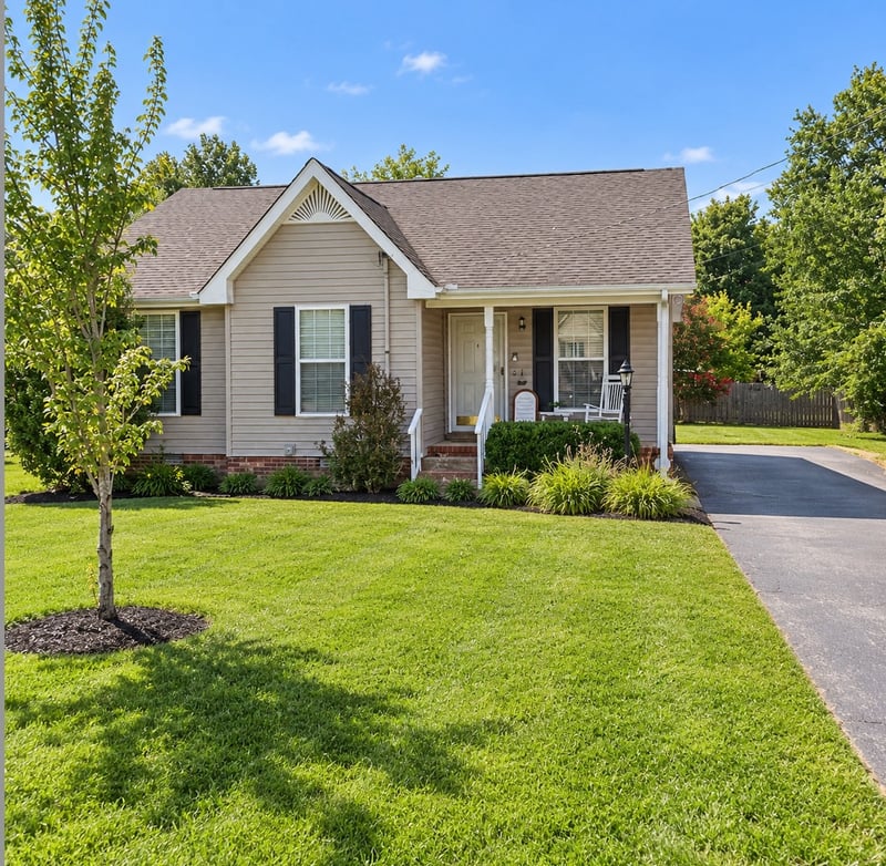 1316 Raden Dr, Lebanon, TN 37087