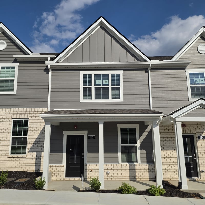 116 Dry Cy, La Vergne, TN 37086
