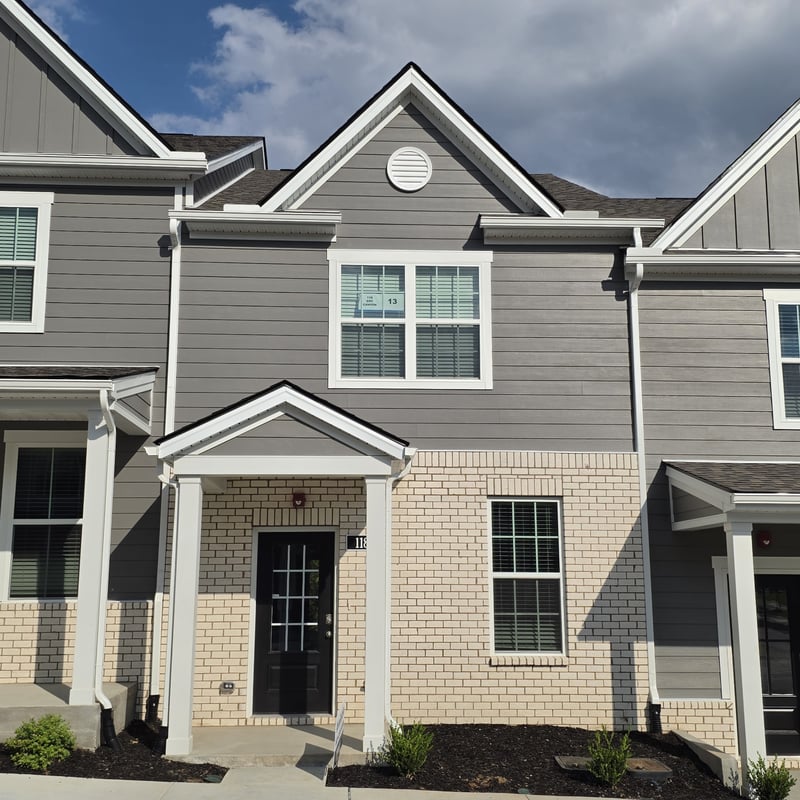 118 Dry Cy, La Vergne, TN 37086