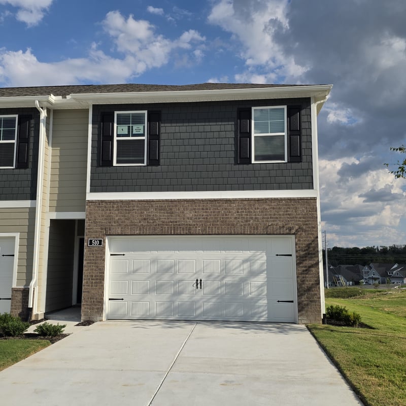 510 Mound Rd, La Vergne, TN 37086
