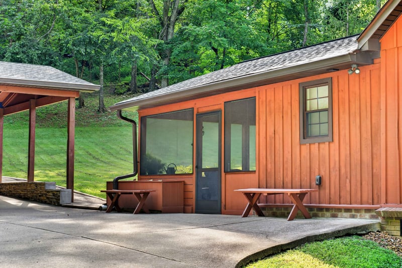 3291 Freeman Hollow Rd, Goodlettsville, TN 37072