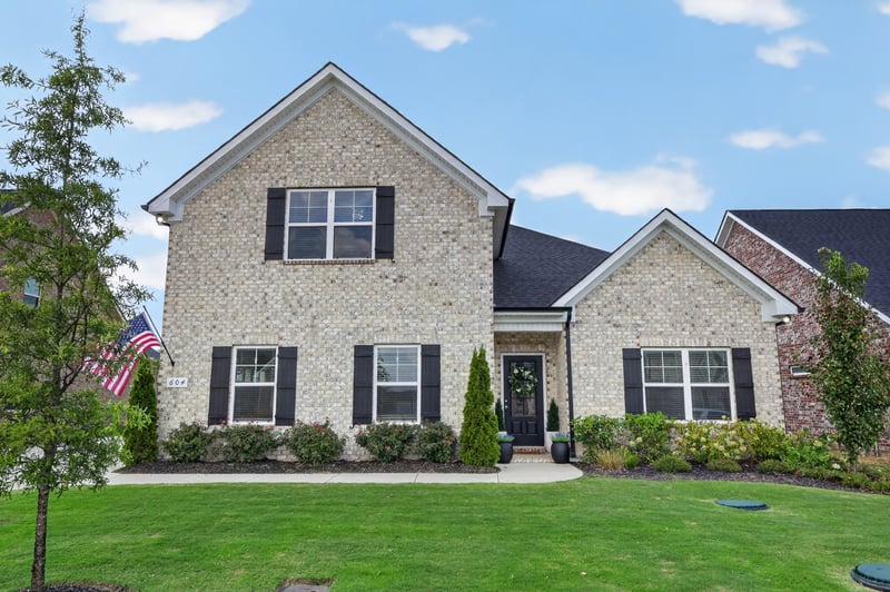 604 Hawkeye Ct, Eagleville, TN 37060