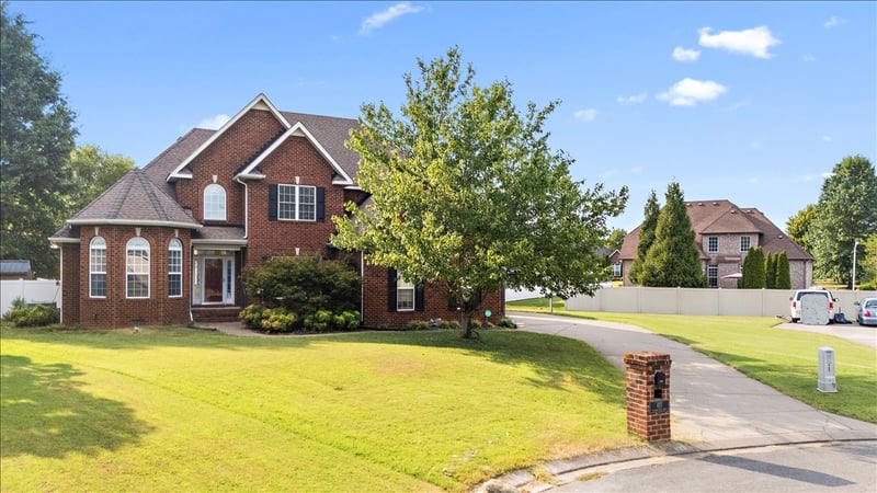 427 Garden City Dr, Murfreesboro, TN 37127