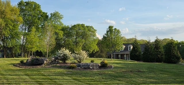 1412 Iron Bridge Rd, Columbia, TN 38401