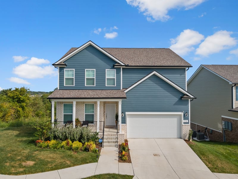 226 Oasis Dr, La Vergne, TN 37086