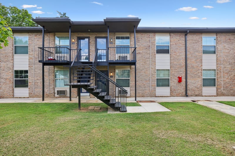2850 Middle Tennessee Blvd #D10, Murfreesboro, TN 37130
