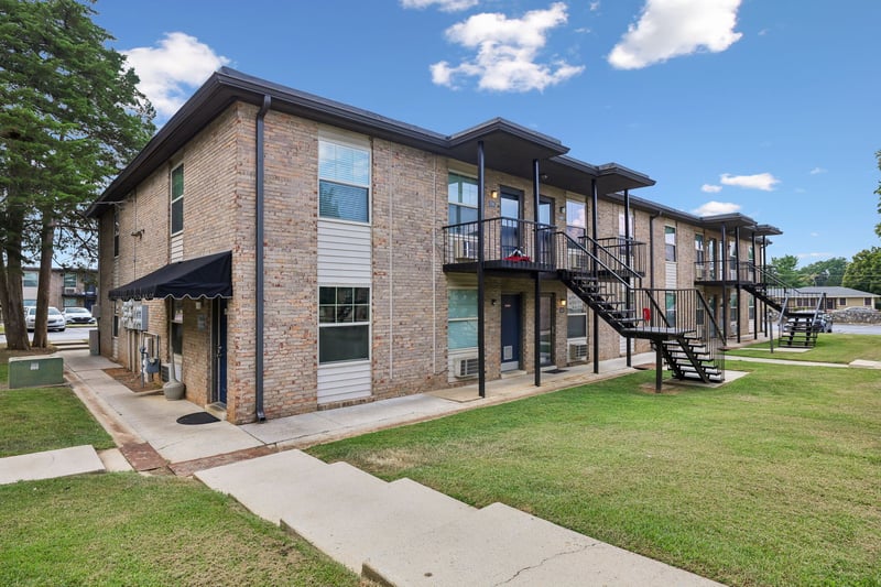 2850 Middle Tennessee Blvd #D10, Murfreesboro, TN 37130