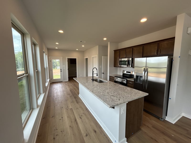 210 Augusta Way, Burns, TN 37029