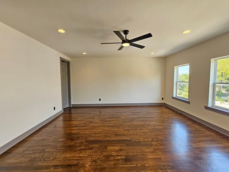 28 N Hill St, Nashville, TN 37210