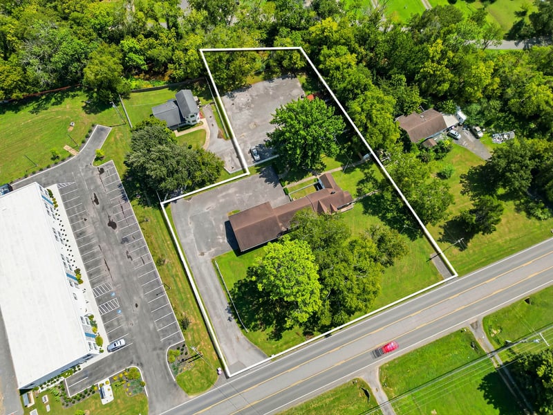 1063 Louisville Hwy, Goodlettsville, TN 37072