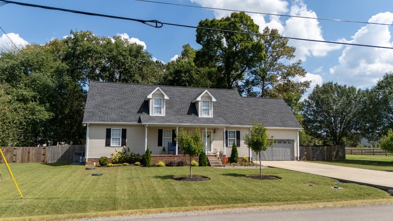 405 Long Creek Dr, Christiana, TN 37037