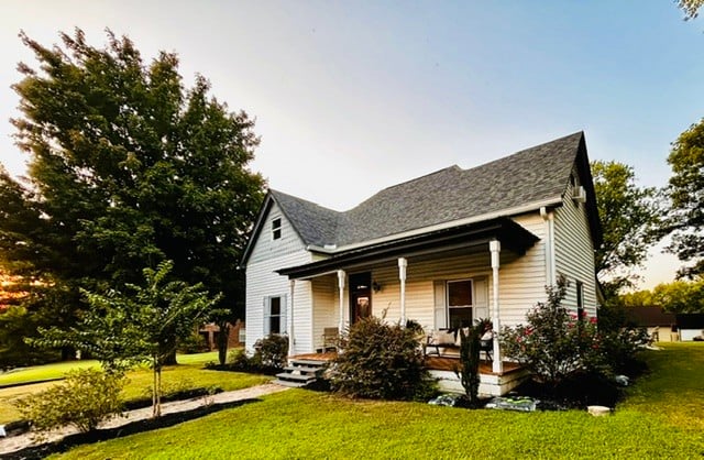 500 5th Ave E, Springfield, TN 37172