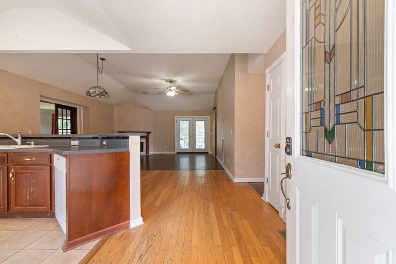 2261 Joann Dr, Spring Hill, TN 37174